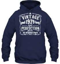 Load image into Gallery viewer, Vintage 1979 Birthday - 39 Years Old 39th Birthday Unisex Hoodie