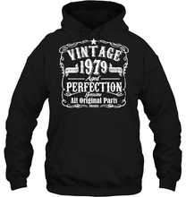 Load image into Gallery viewer, Vintage 1979 Birthday - 39 Years Old 39th Birthday Unisex Hoodie