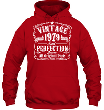 Load image into Gallery viewer, Vintage 1979 Birthday - 39 Years Old 39th Birthday Unisex Hoodie